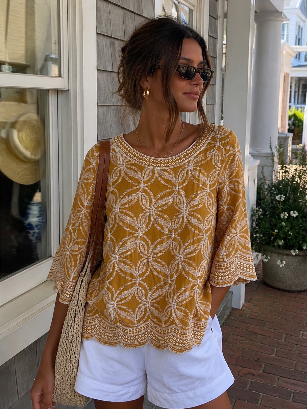 Solitaire Anthropologie Mustard Embroidered Top L Scalloped Boho Coastal Resort